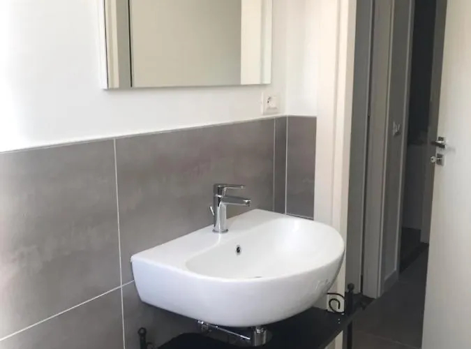 La Casa Dell'ortensia - 1937 *